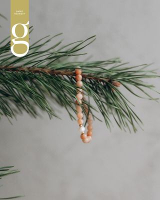 Sluneční kamen v kombinaci s perlou a zláceným stříbrem 🤎 . . . . #darkovebaleni #zdarma #sleva #blackfriday #vanoce...